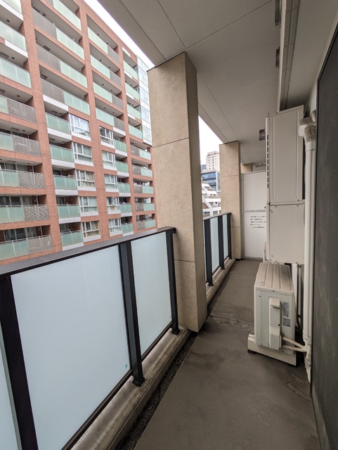 バルコニー　広めのバルコニー