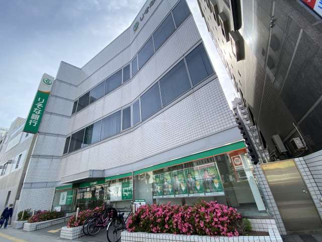 銀行　りそな銀行（銀行）まで362m