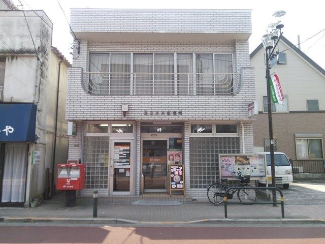 郵便局　足立本木郵便局（郵便局）まで371m