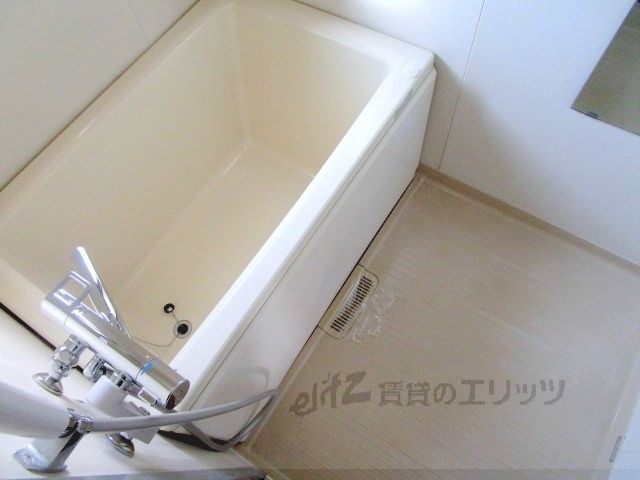 バス・シャワールーム　風呂