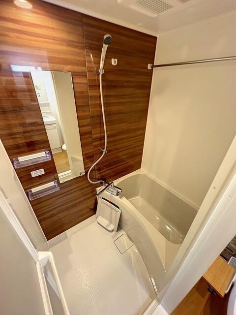 バス・シャワールーム　?