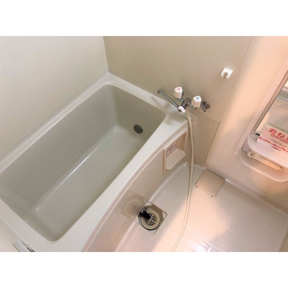 バス・シャワールーム　バス