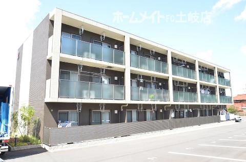 建物外観　外観写真（昼）