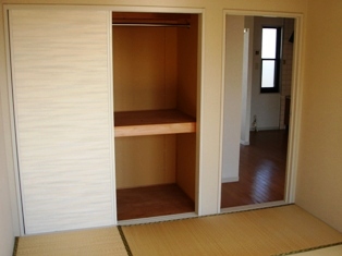 収納　和室押し入れ