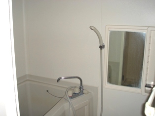 バス・シャワールーム　バス