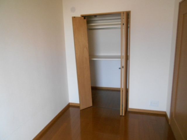 収納　収納　※別号室参考写真