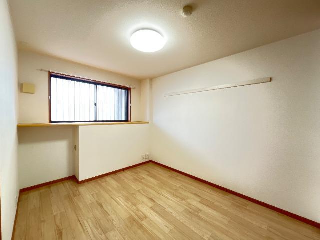 その他　北側洋室