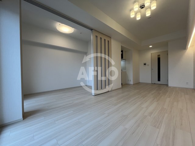 居室・リビング　プレジオ西中島ASIAN　リビング