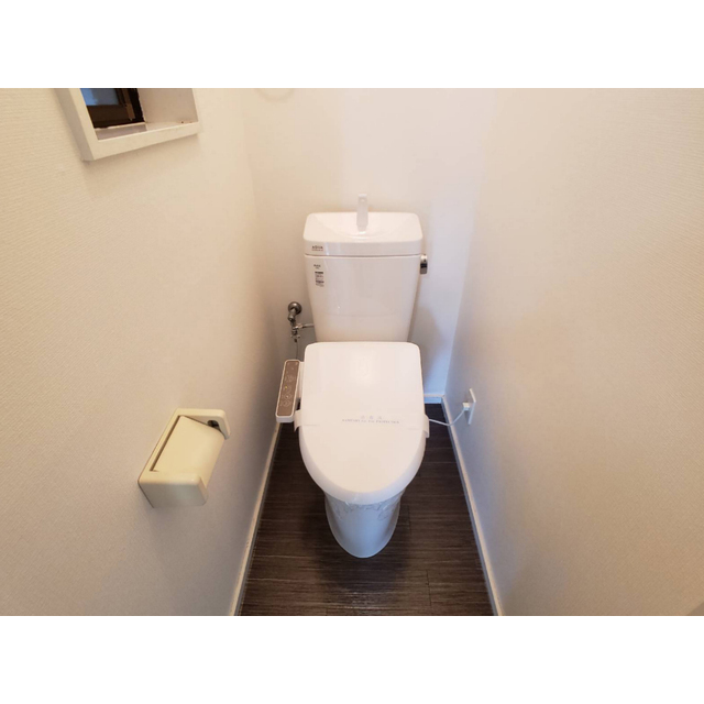 トイレ　トイレもきれいです