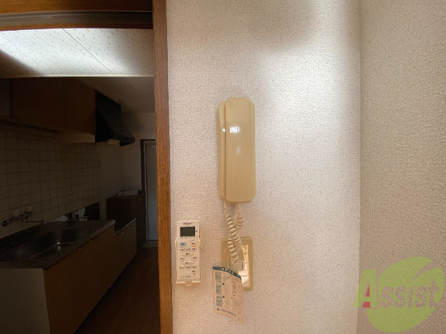 その他設備　インターホンです。女性の方にも安全ですね。