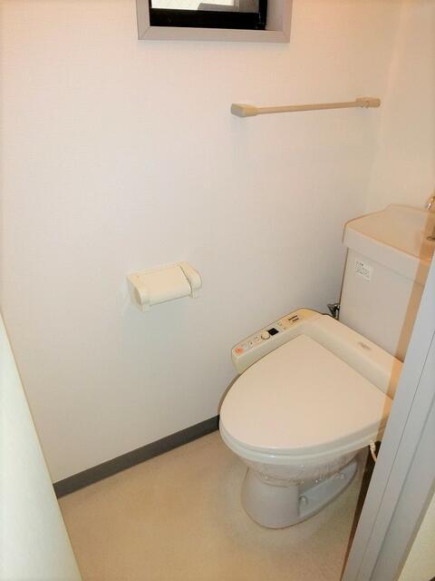 トイレ　独立トイレで使いやすく清潔感◎