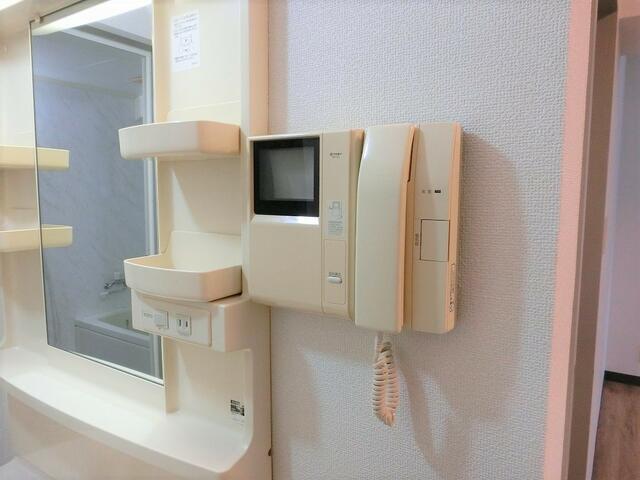 セキュリティ　来訪者確認でき安心のTVモニター付