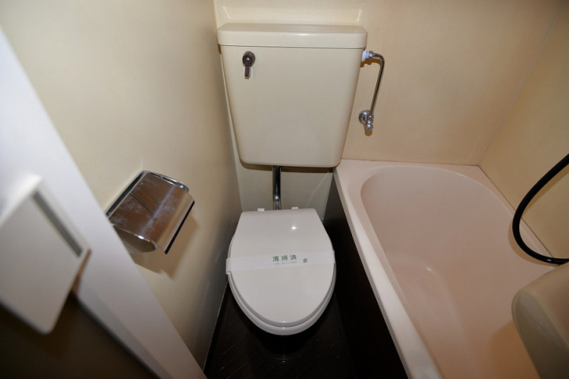 トイレ　トイレもきれいです