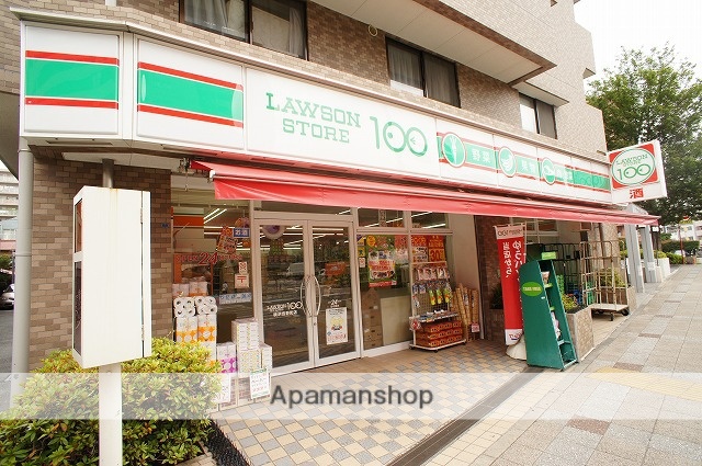コンビニ　ローソンストア１００（コンビニ）まで425m