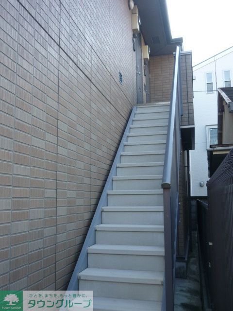 エントランス　★お部屋探しはタウンハウジング上大岡店へ★