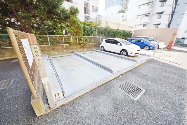 駐車場　★3路線利用可！湘南台駅前の賃貸マンション★