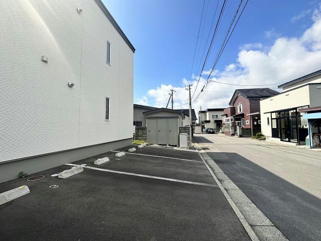 駐車場　駐車場