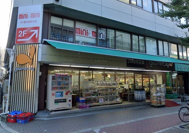 コンビニ　セブンイレブン　大阪東中島3丁目店（コンビニ）まで185m