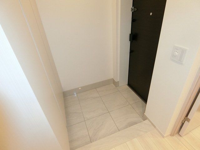 玄関　物件画像