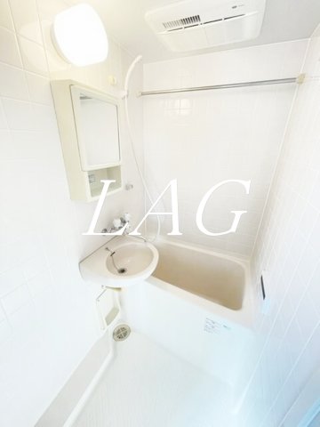 バス・シャワールーム　お風呂です。