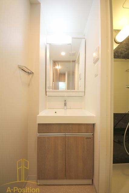 洗面設備　アクアプレイス福島EYE