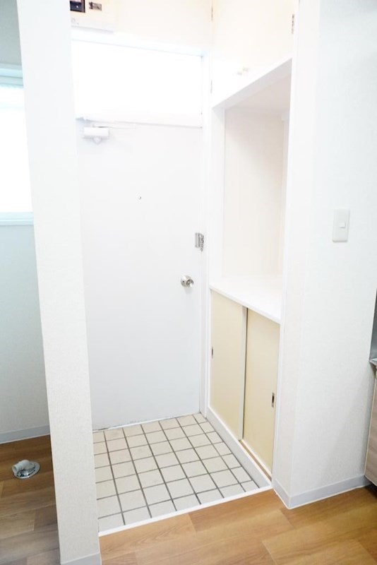 玄関　シューズボックス付きの玄関