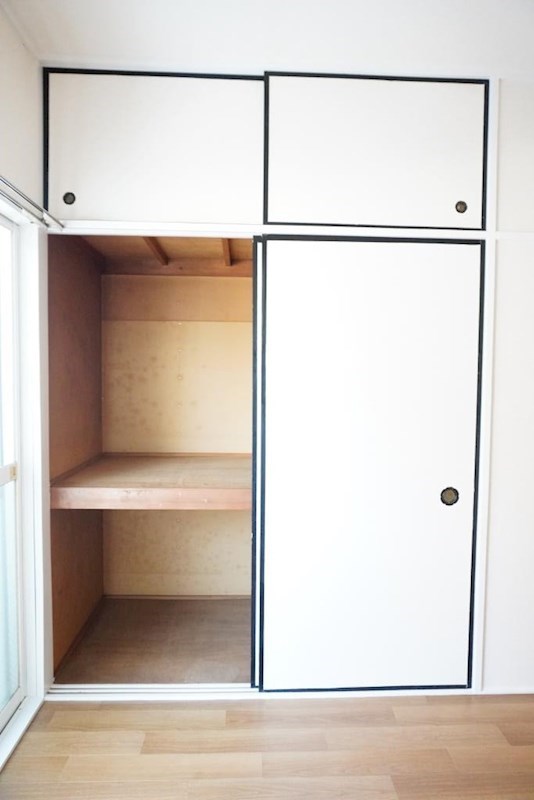 収納　収納付きの洋室