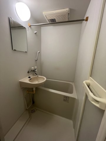 バス・シャワールーム　類似物件の写真となります。※イメージ、現状優先。