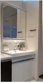 洗面設備　ラフィネール大阪十三　洗面台