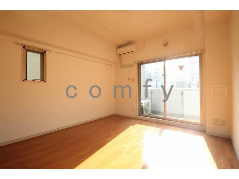 居室・リビング　角部屋・２面採光