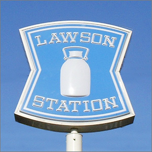 コンビニ　ローソン札幌南7条西一丁目店（コンビニ）まで183m