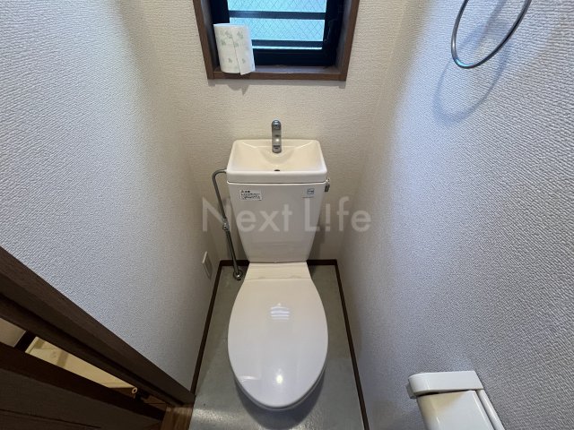 トイレ　クレスト町田