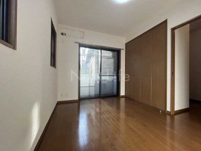 居室・リビング　クレスト町田