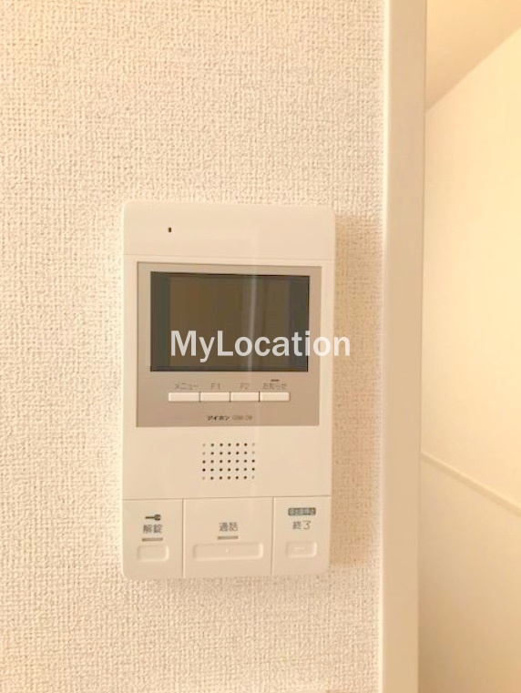 セキュリティ　☆モニター付きインターホンです☆