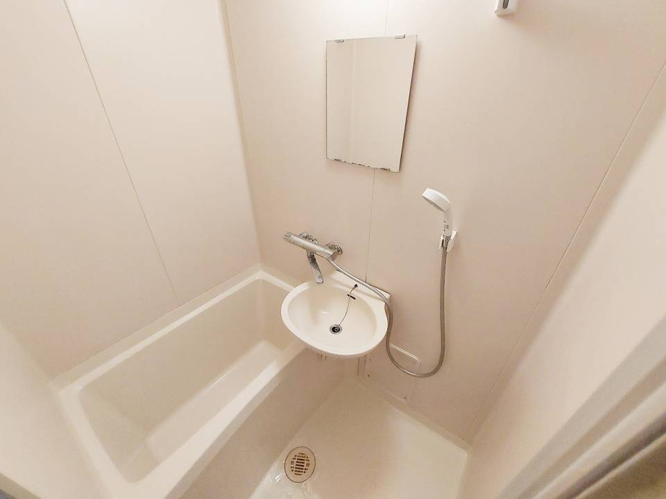 バス・シャワールーム　浴室