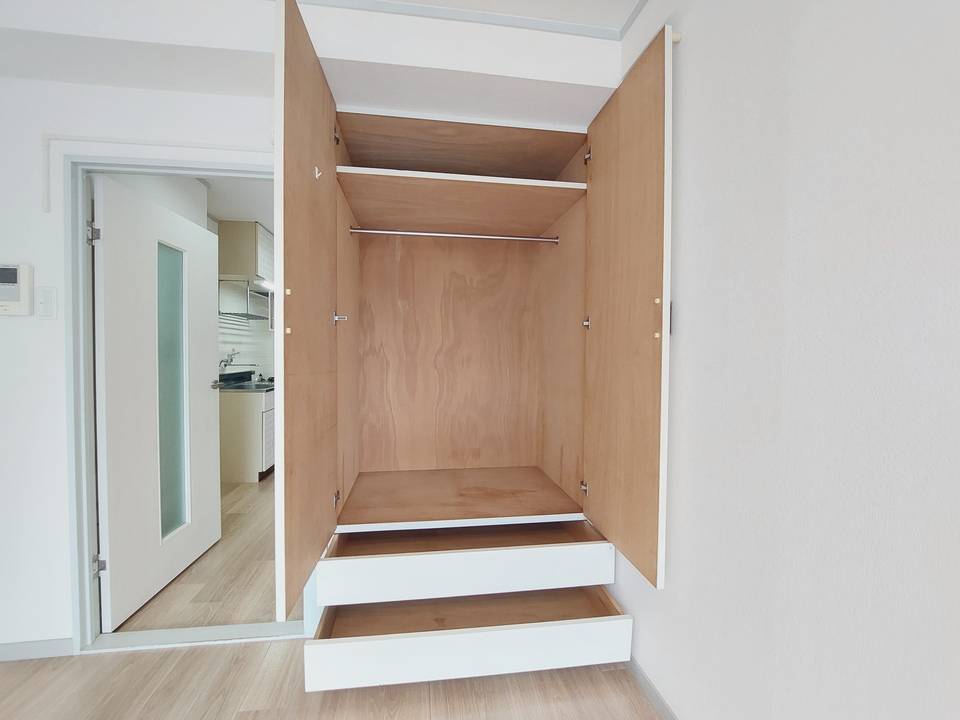 収納　クローゼット