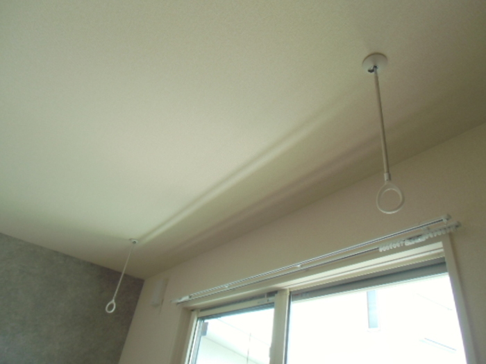 その他設備　室内物干し