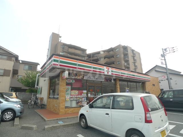 コンビニ　セブン-イレブン 柏十余二北店（モラージュそば）（コンビニ）まで490m