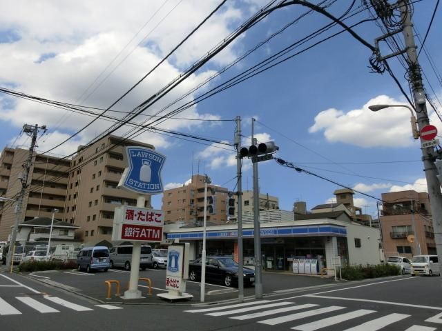 コンビニ　ローソン（コンビニ）まで92m