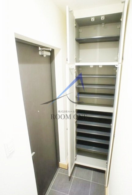 玄関　玄関です。