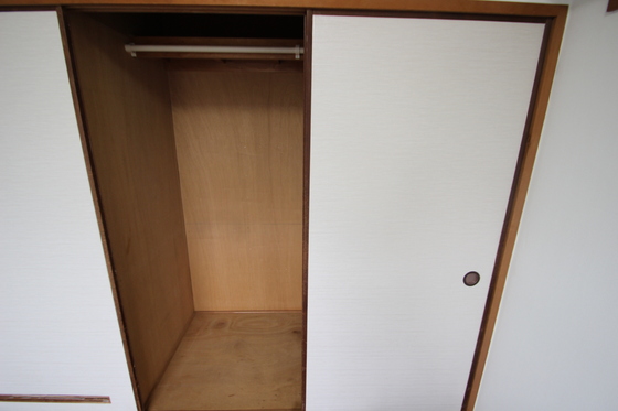 収納　※別号室の写真です