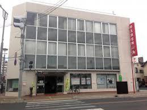 銀行　埼玉県信用金庫坂戸支店（銀行）まで750m