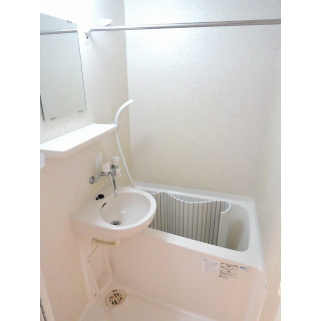 バス・シャワールーム　（別タイプ参考写真）プレール大塚北　豊島区巣鴨4