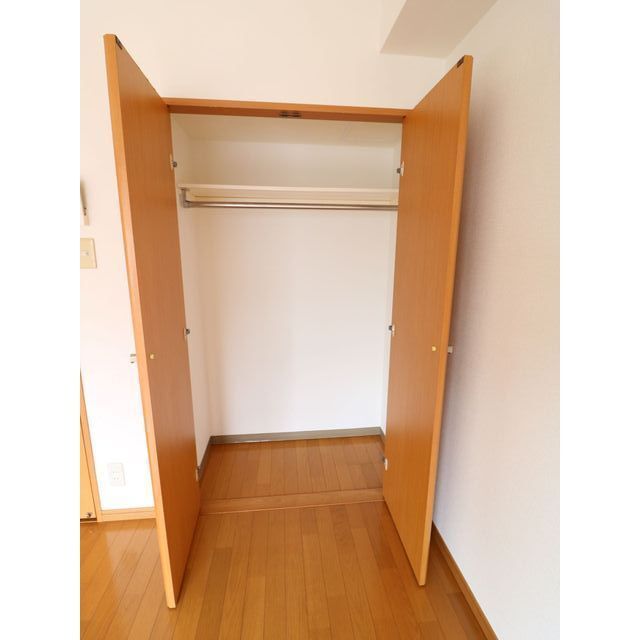 収納　（別タイプ参考写真）プレール大塚北　豊島区巣鴨4