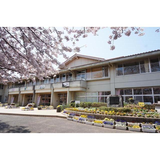 小学校　水戸市立堀原小学校（小学校）まで210m