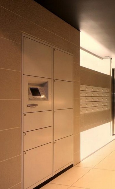 その他共有部分　不在時でも荷物を受け取ることができる。