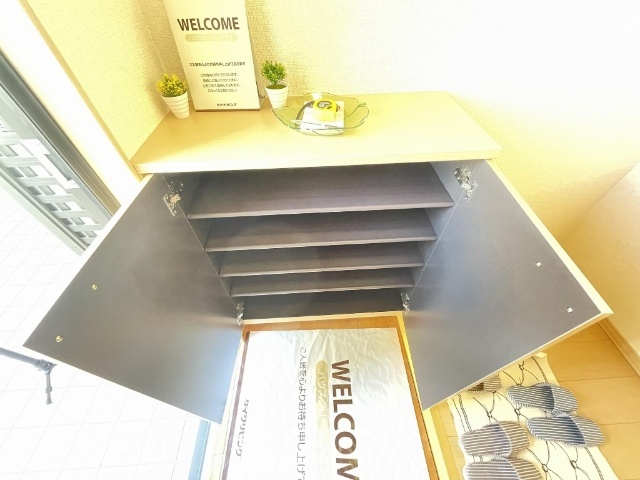 その他設備　大きなシューズボックス付き