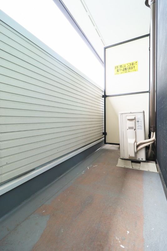 バルコニー　図面と現状に相違がある場合には現状を優先