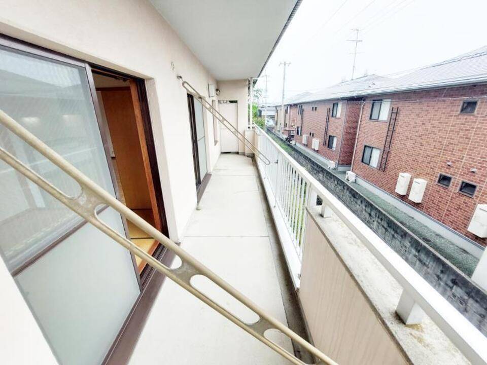 バルコニー　バルコニー