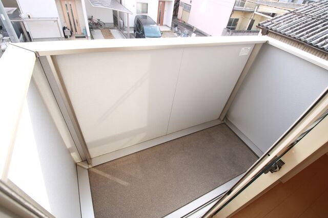 バルコニー　※別室の参考写真の為、現況優先です。